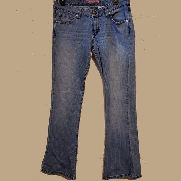Levis Skinny Boot Cut Jeans - Size: 11 M - Picture 1 of 8